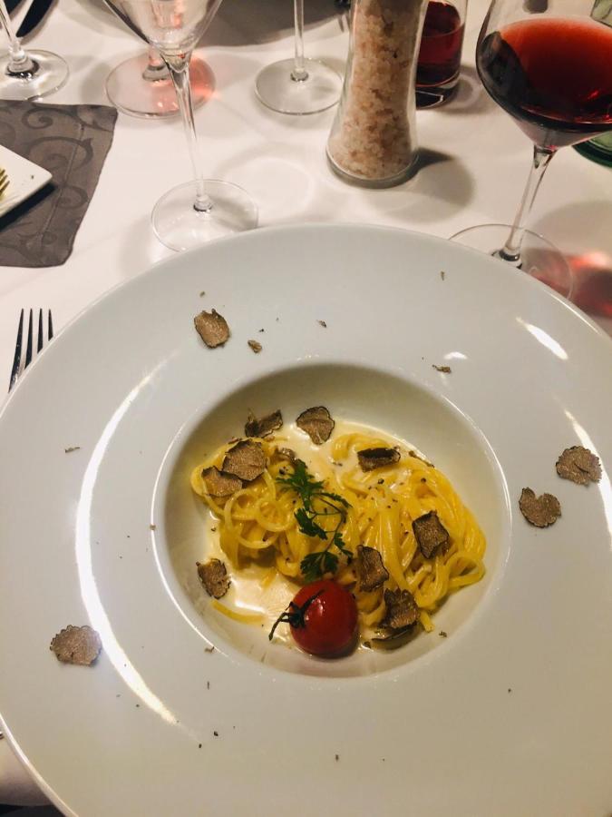 Gasthaus Zum Hirsch Hotel Lampoldshausen Екстериор снимка